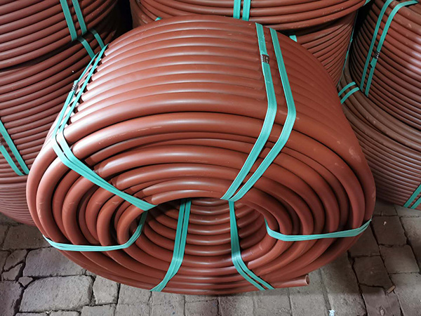 巴楚巴楚穿线管厂家告知大家管材选择哪种的好