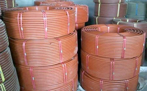 巴楚穿线管防雷接地技术实施要点